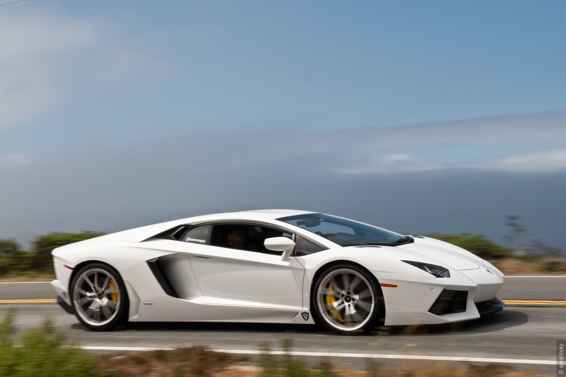 Lamborghini Aventador LP700-4