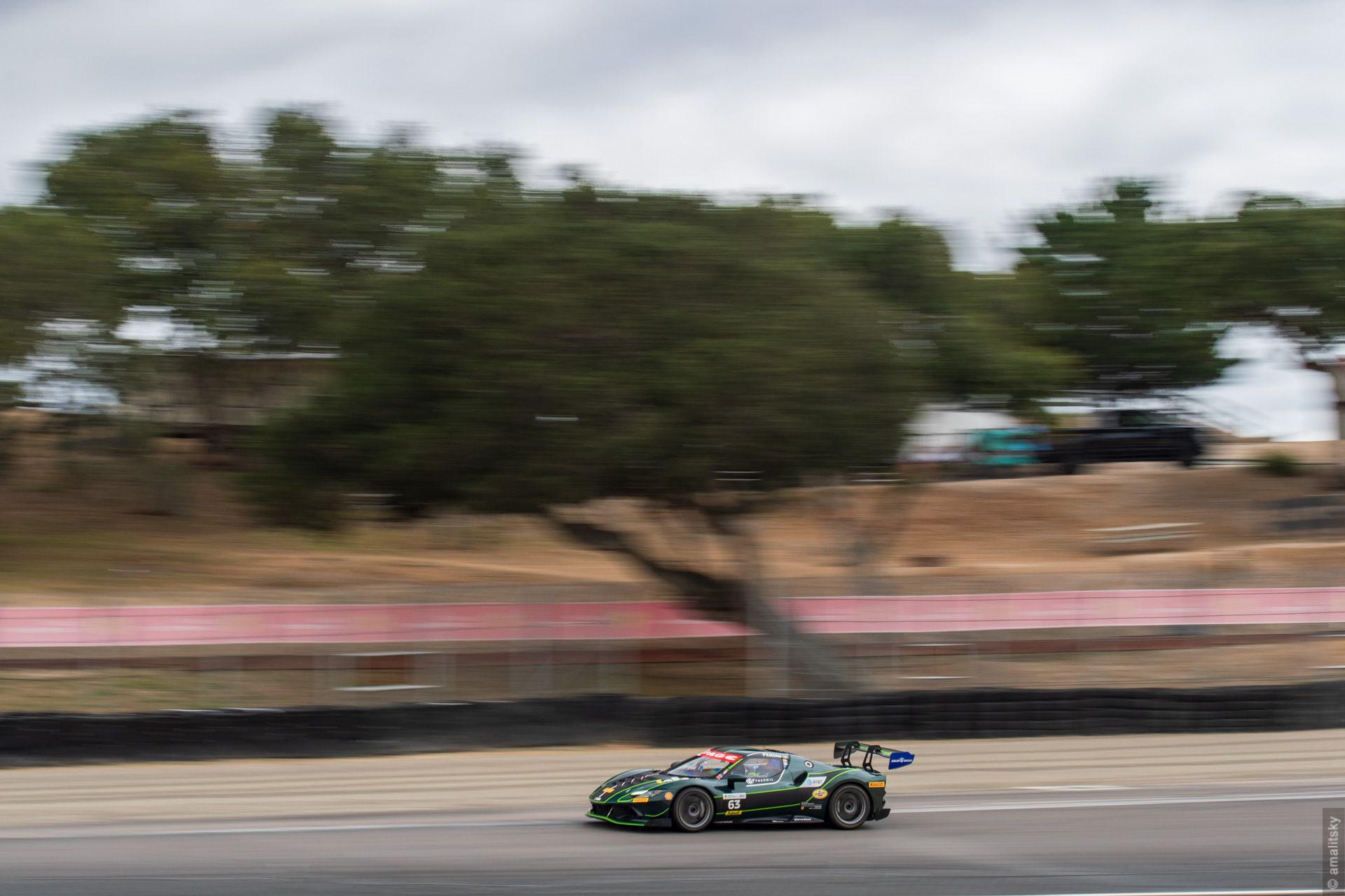 Ferrari 296 Challenge