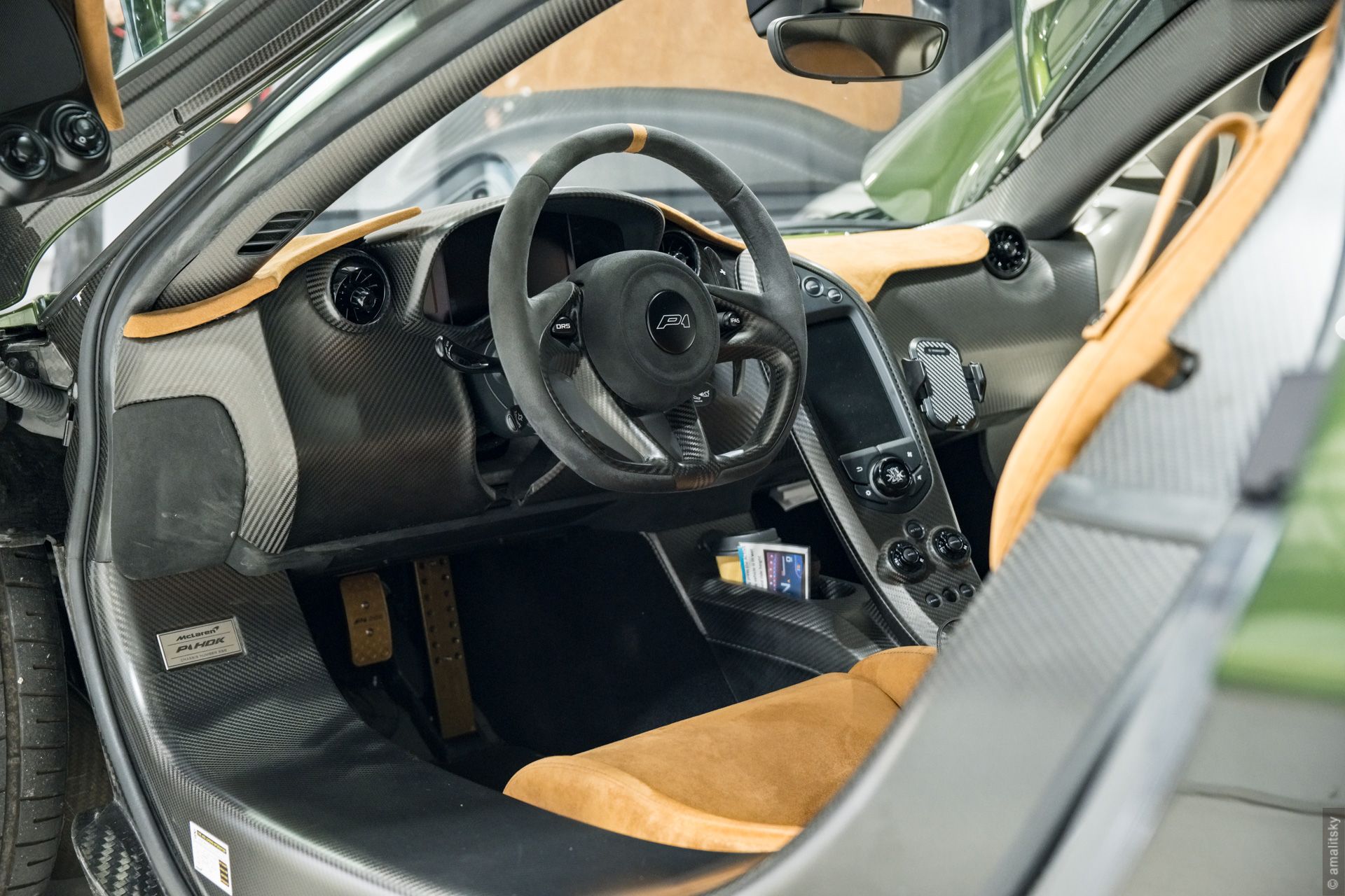 McLaren P1 Interior