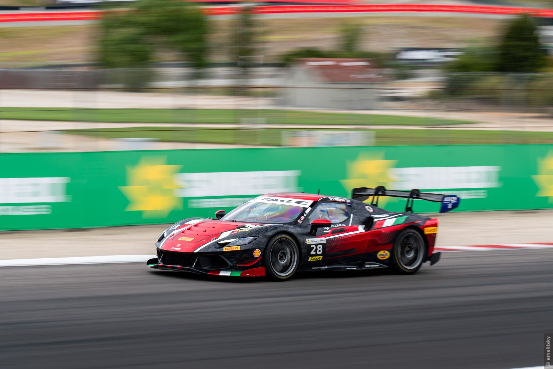 Ferrari 296 Challenge