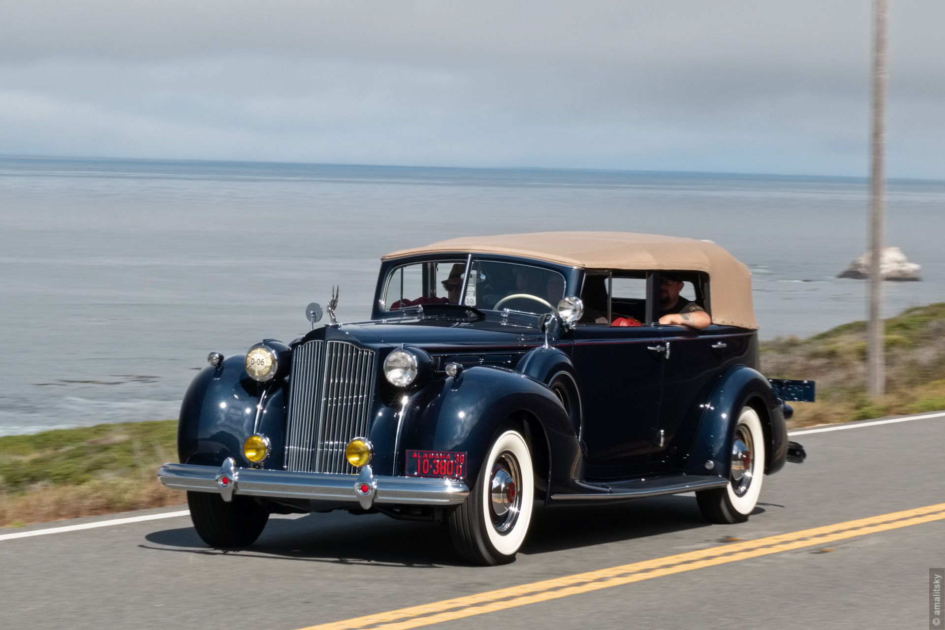 1938 Packard 1608 Twelve Convertible Sedan