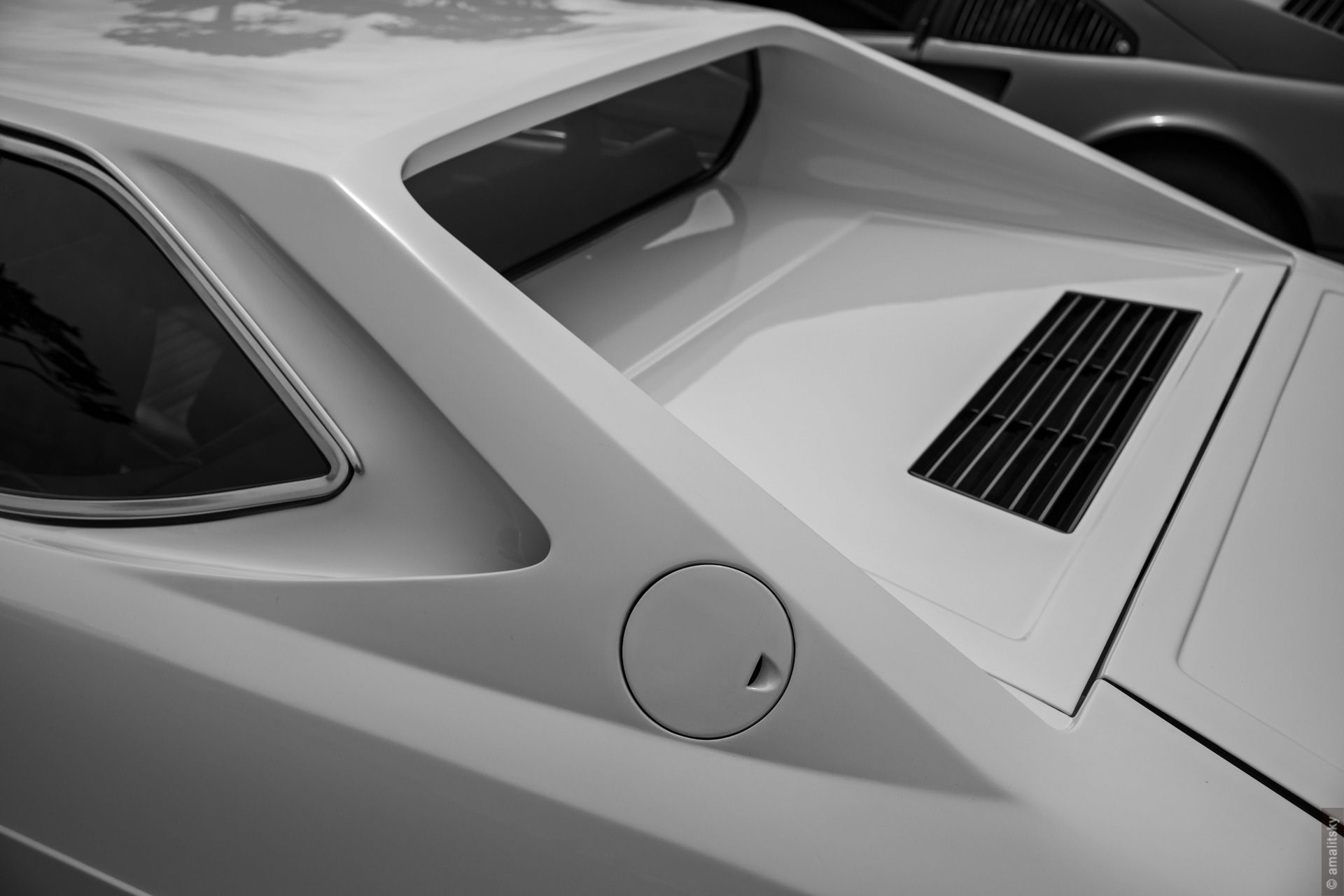 Ferrari Dino 308 GT4