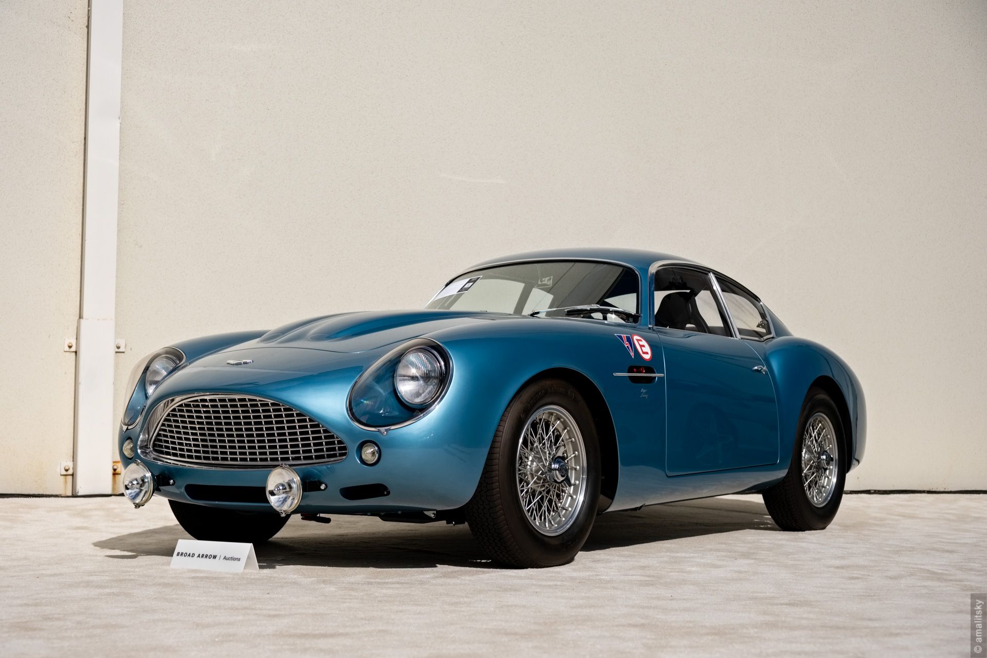 Aston Martin DB4 GT Zagato Continuation
