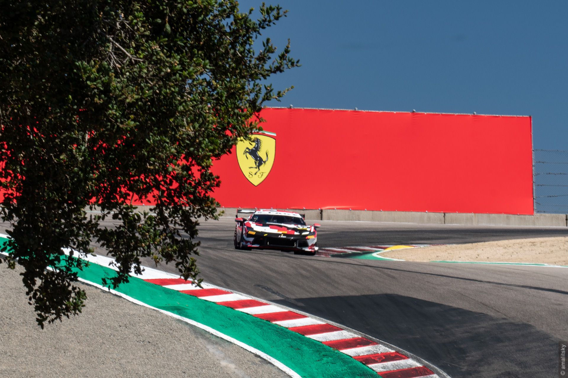 Ferrari 488 GT3