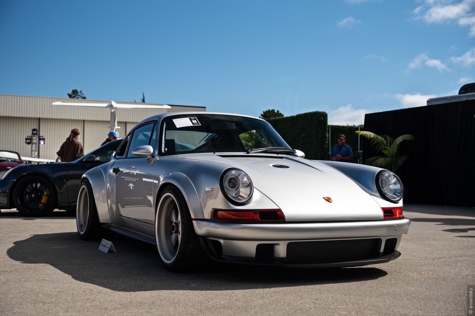 Porsche 911 Reimagined by Singer — DLS